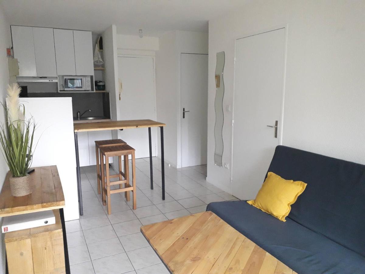 Le Venizio - Classe 2 Etoiles - T2 Climatise, Avec Terrasse, Parking, Pret De Velos, 10 Minutes A Pied Gare Et Centre Ville 세테 외부 사진